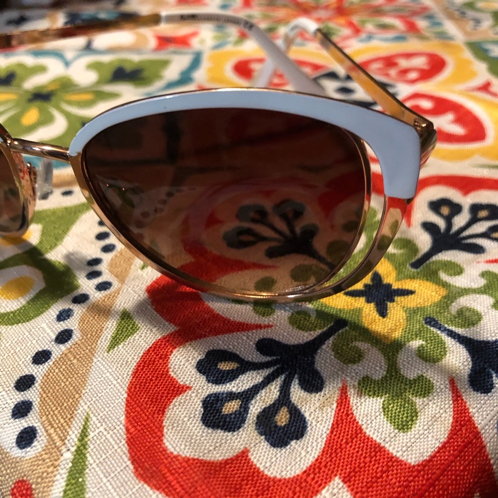 Nanette Lepore | White/Gold Cat Eye Sunglasses - Picture 3 of 6